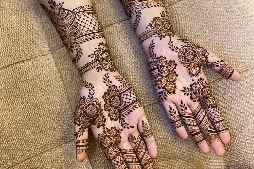 Henna by Razza