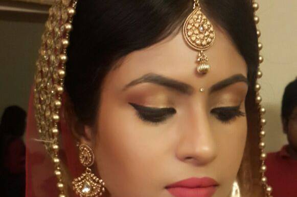 Bridal makeup