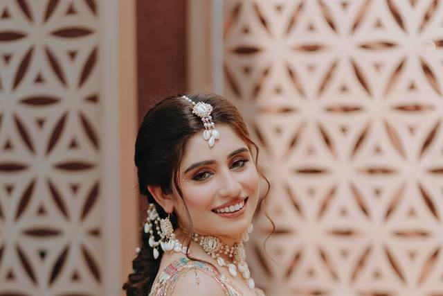 Bride