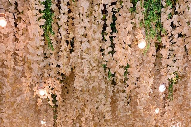 Entrance decor