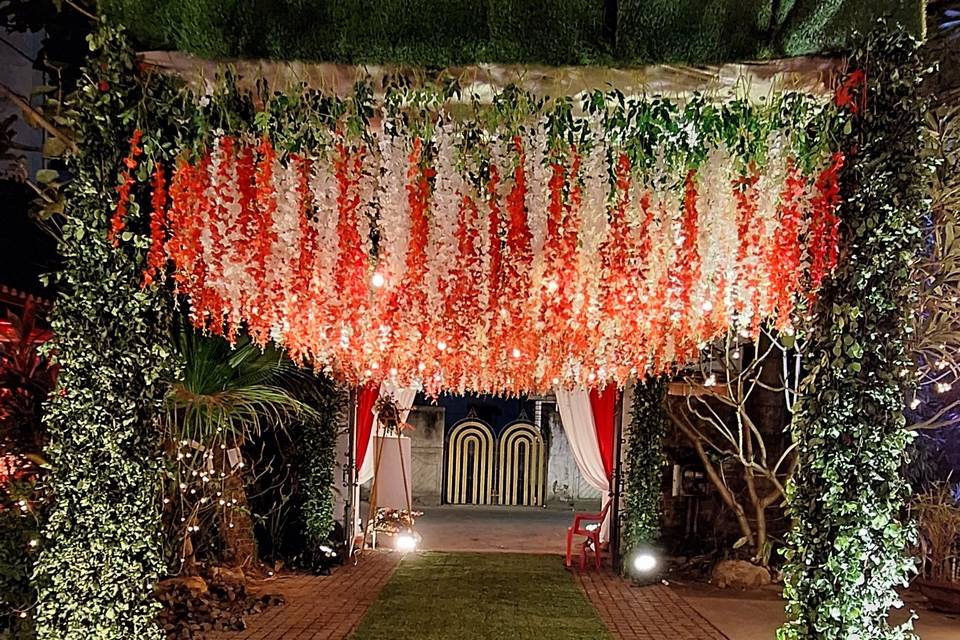 Entrance decor