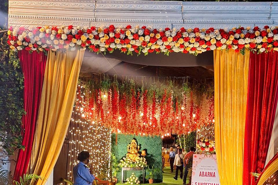 Entrance decor