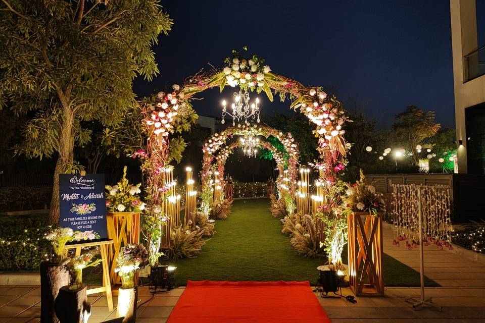 Entrance Decor