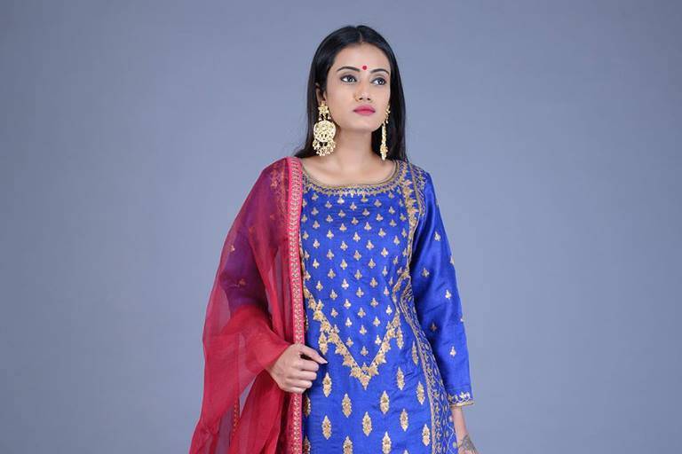 Aarti Rajput Moghul Collection