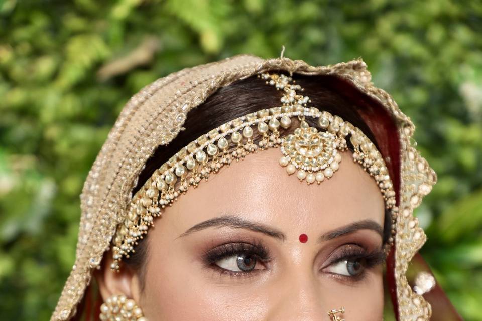 Bridal makeup