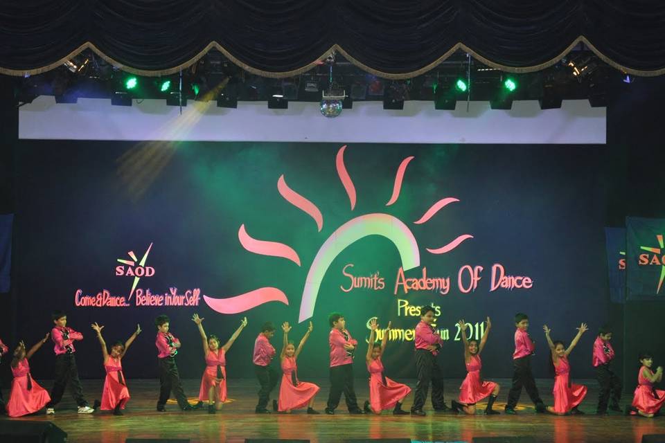 Sumit,S Academy Of Dance