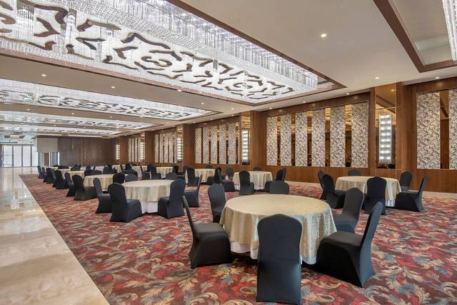 Banquet hall