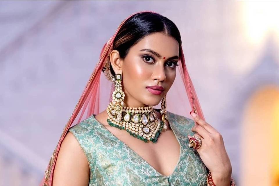 Ami Sagar Makeup Artist