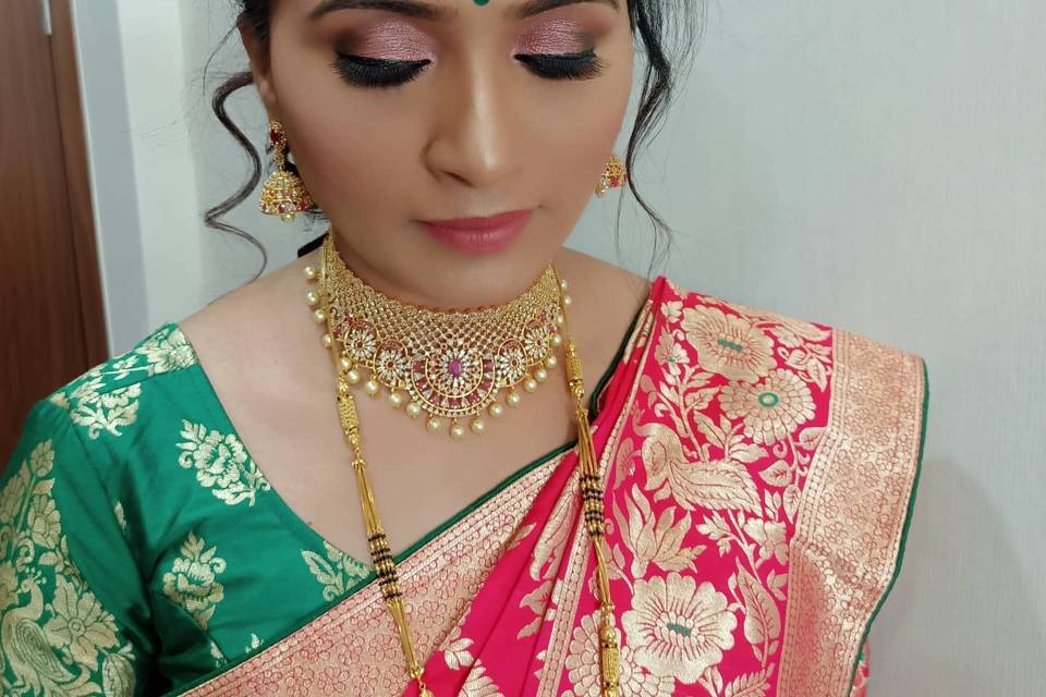 Ami Sagar Makeup Artist