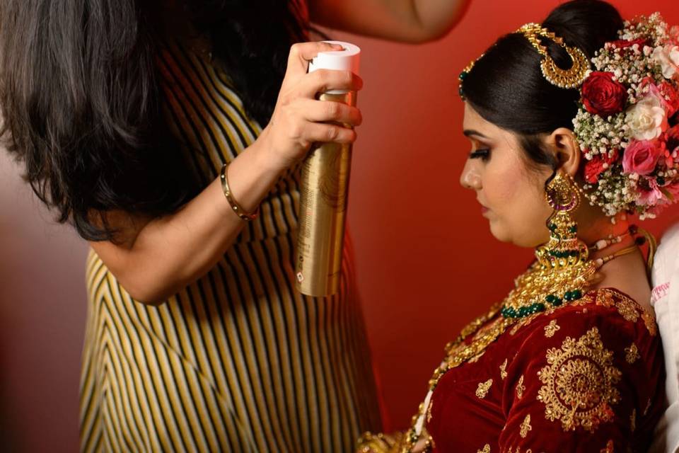 Ami Sagar Makeup Artist