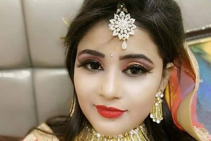 Bridal makeup