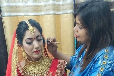 The 10 Best Makeup Salons in Haldwani 