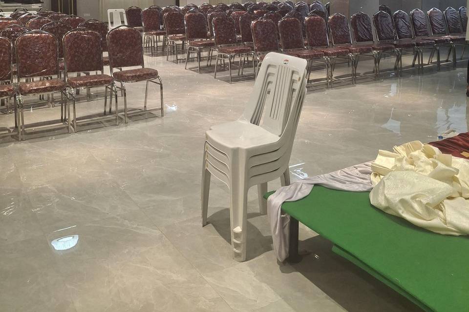 Banquet hall