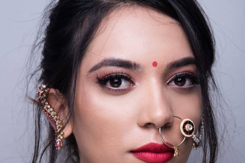 Sruthy Sivadas - Makeup Artist