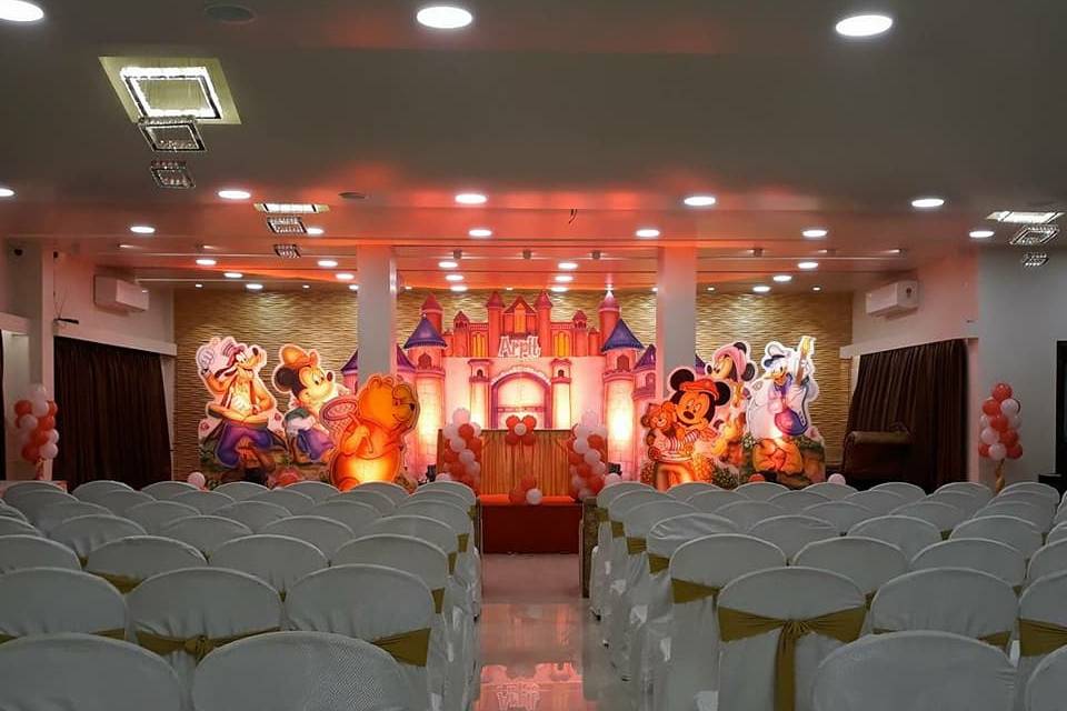 Banquet hall