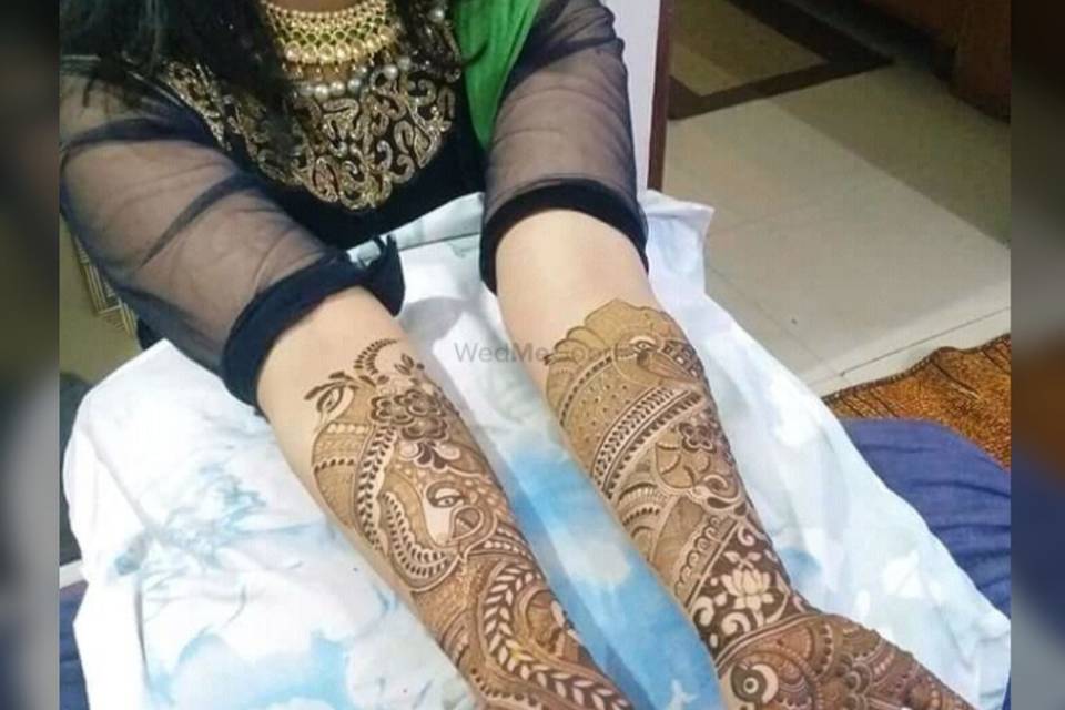 Biradal mehandi design