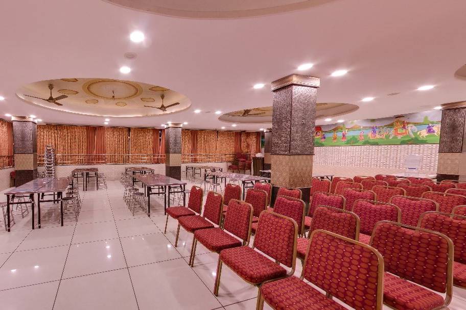 wedding venue - Udupi Grand Party Hall - banquet hall (2)