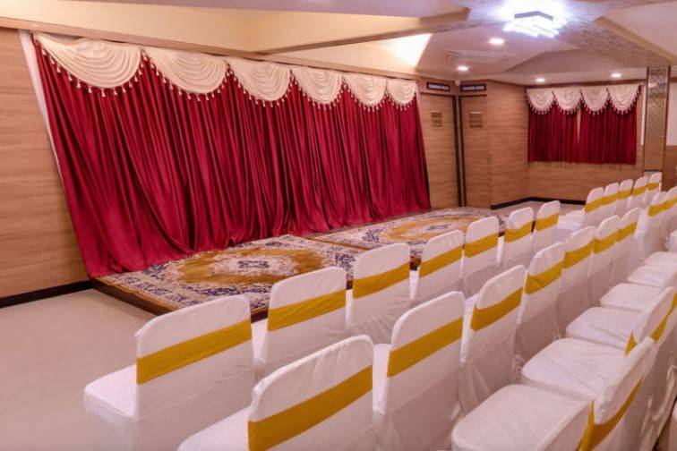 wedding venue - Udupi Grand Party Hall - banquet hall (6)