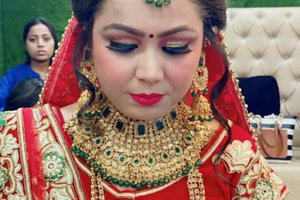 Bridal makeup