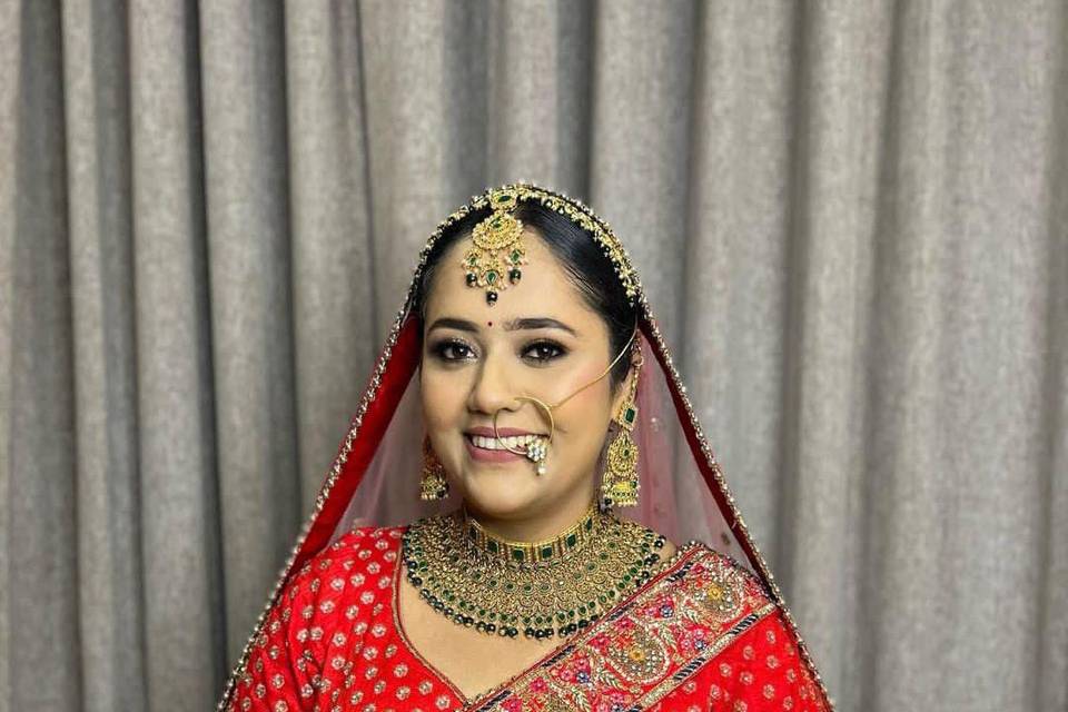 Bridal makeup