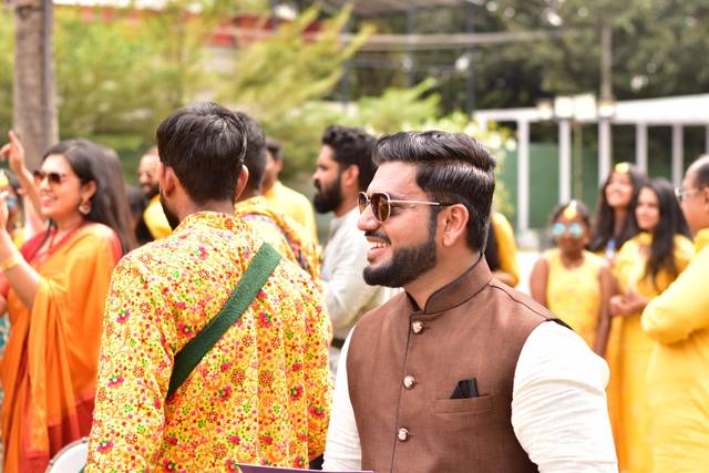Emcee Pramod Gowda - Entertainment - Jayanagar - JP Nagar - Weddingwire.in
