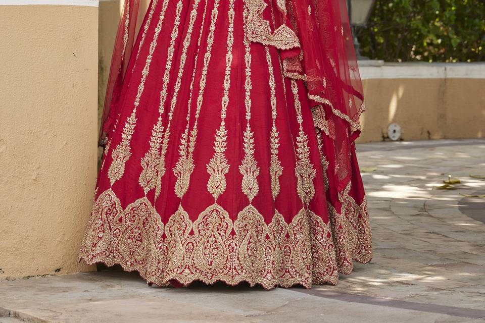 CARDINAL RED RAW SILK LEHENGA