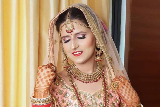 Bridal makeup