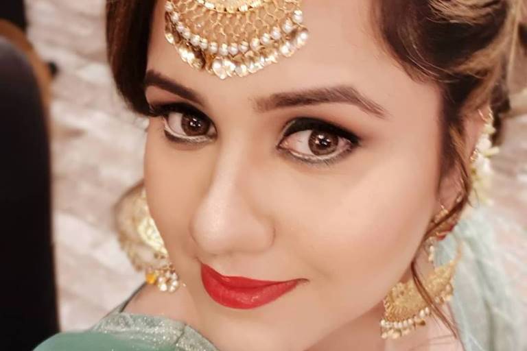 Bridal makeup