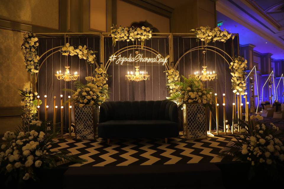 Sangeet Bride & Groom Stage