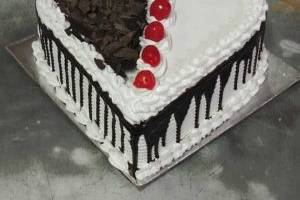 Designer cake