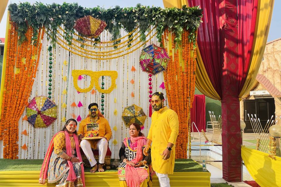 Haldi decor