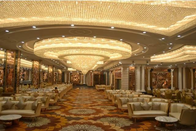 Banquet hall