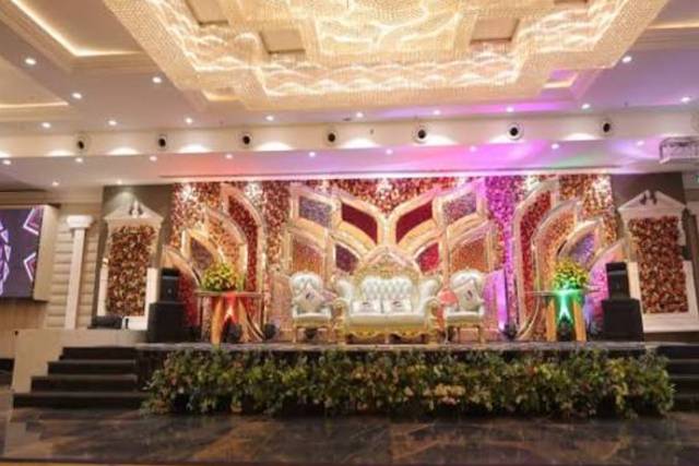 Banquet hall