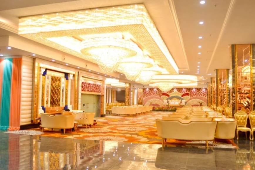 Banquet hall