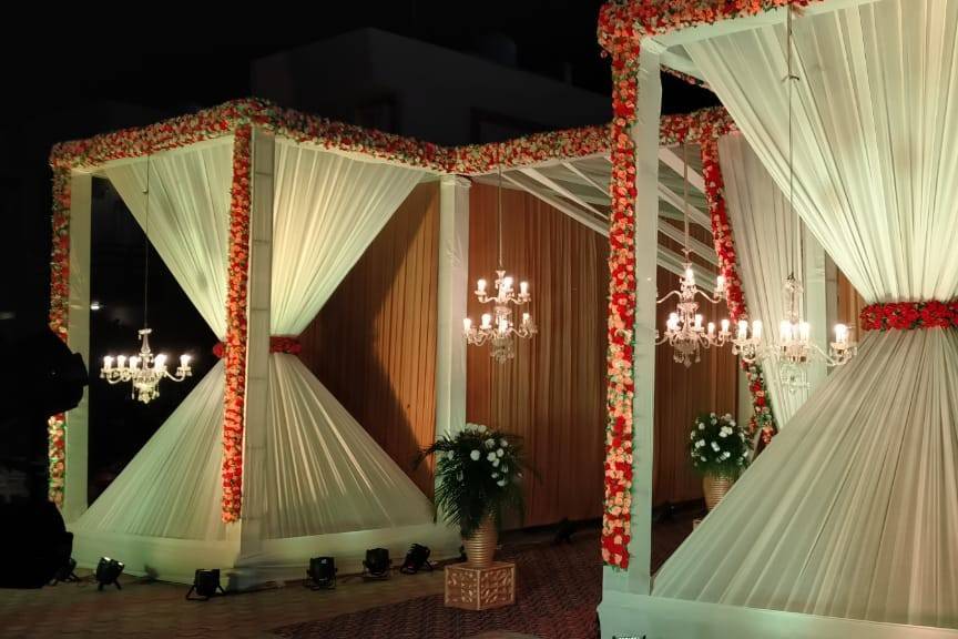 Entrance decor