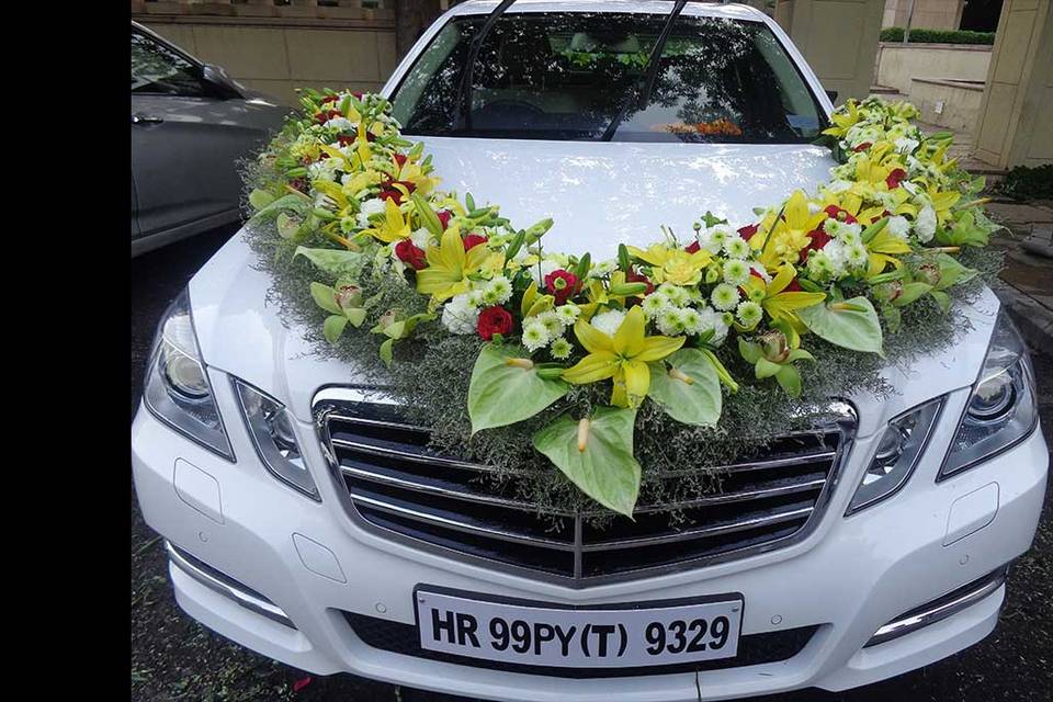 Car floral decor