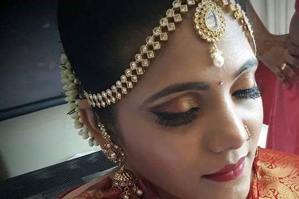 Bridal makeup