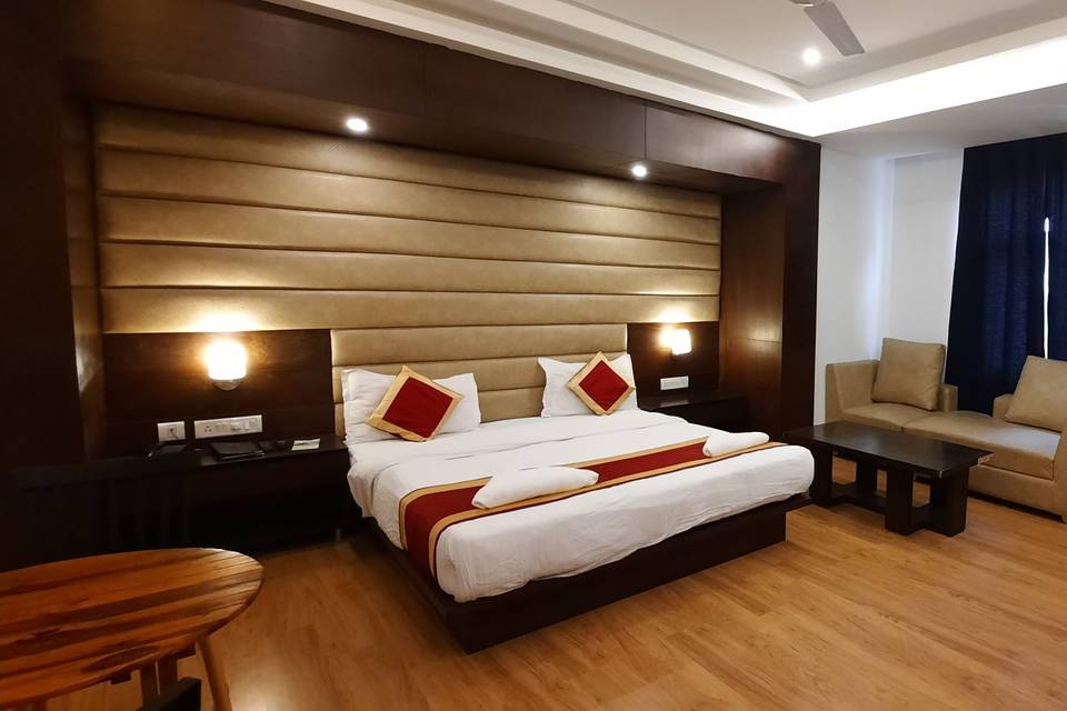 Hotel Myriad, Lucknow