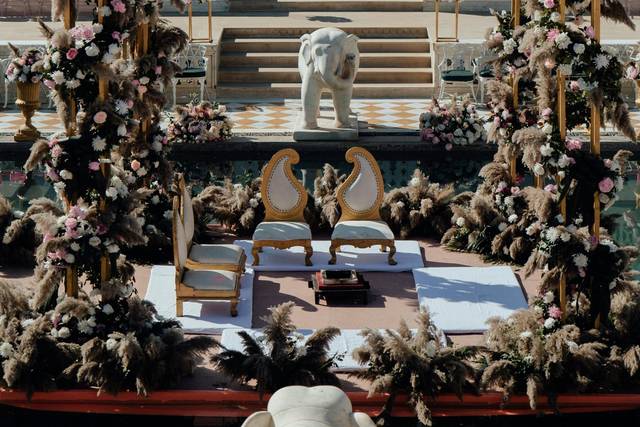 Wedding decor
