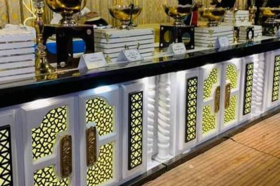 VIP counter with food deco