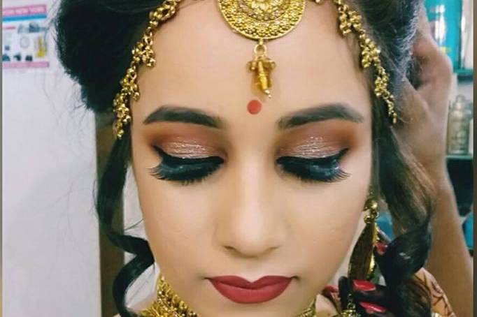 Bridal makeup