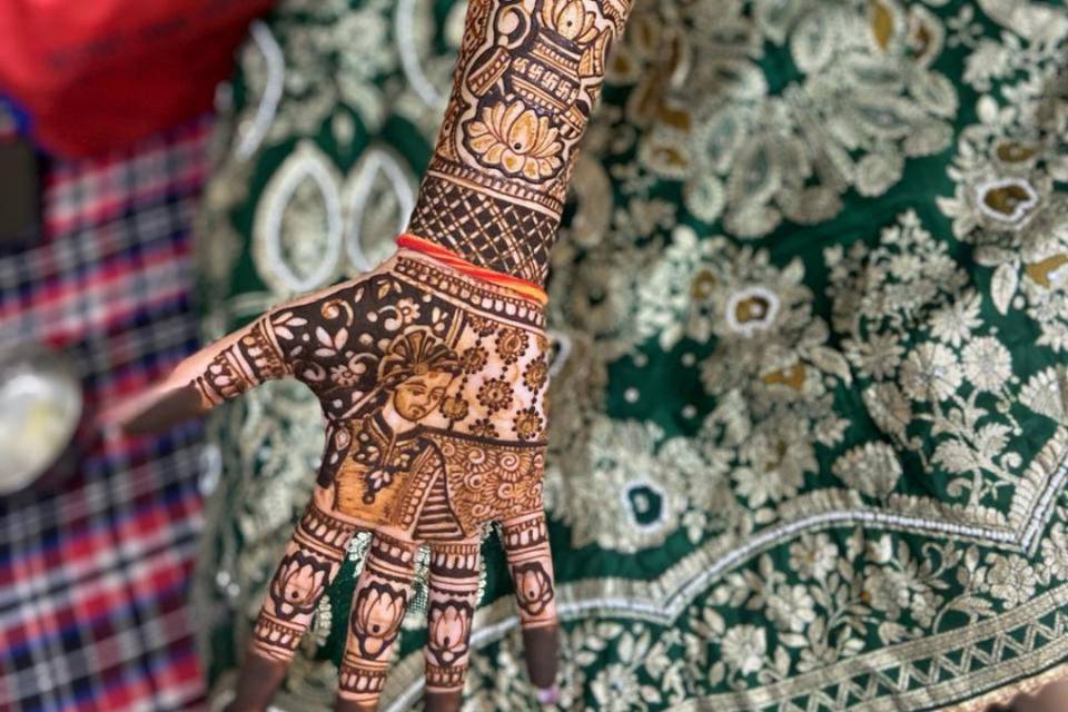 Bridal figer mehandi