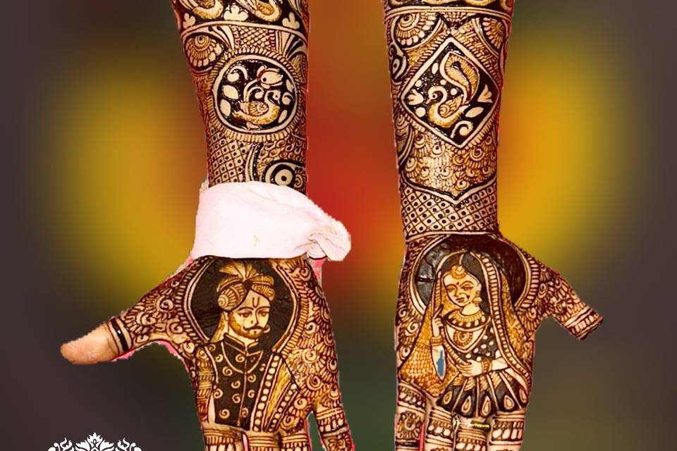 Bridal figure mehandi