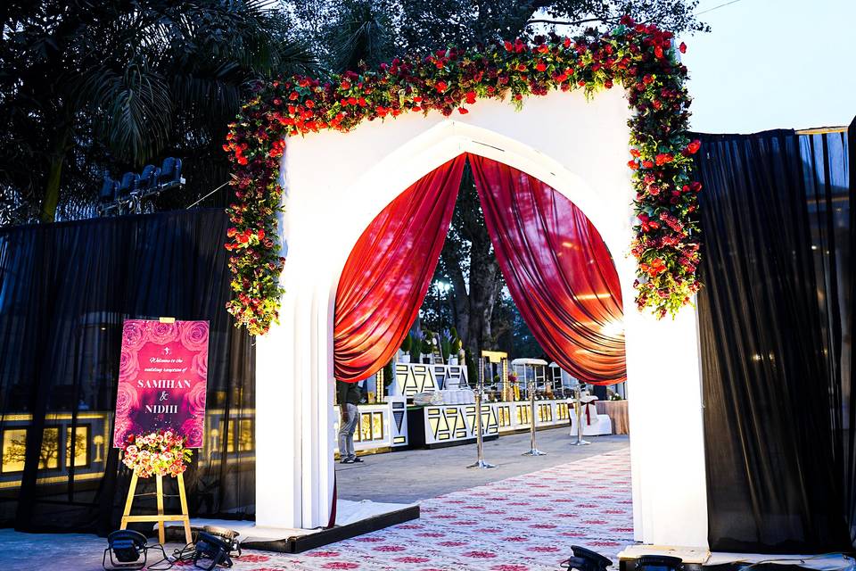 Entrance Decor