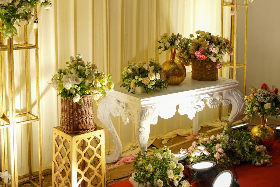 Indoor Decor