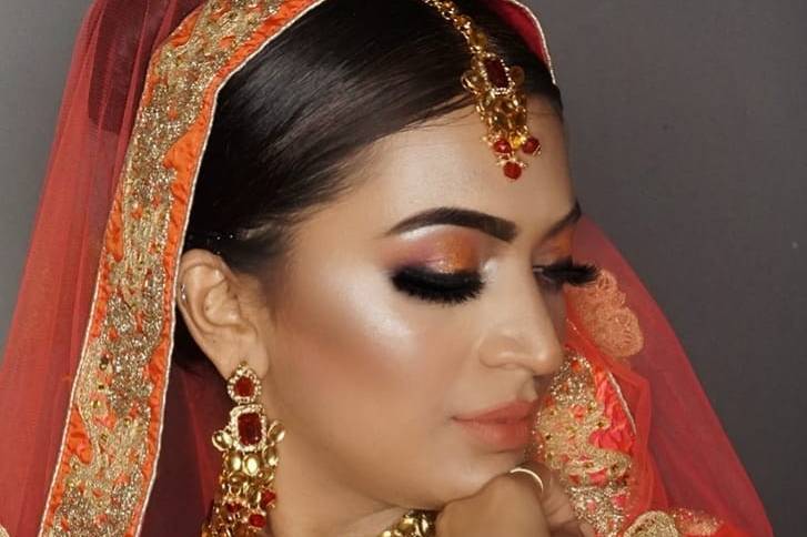 Bridal makeup