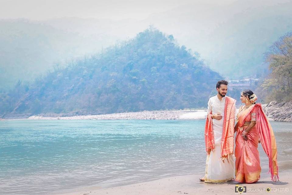 Wedding by the beach