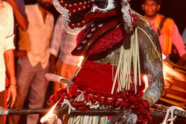Chendamelam