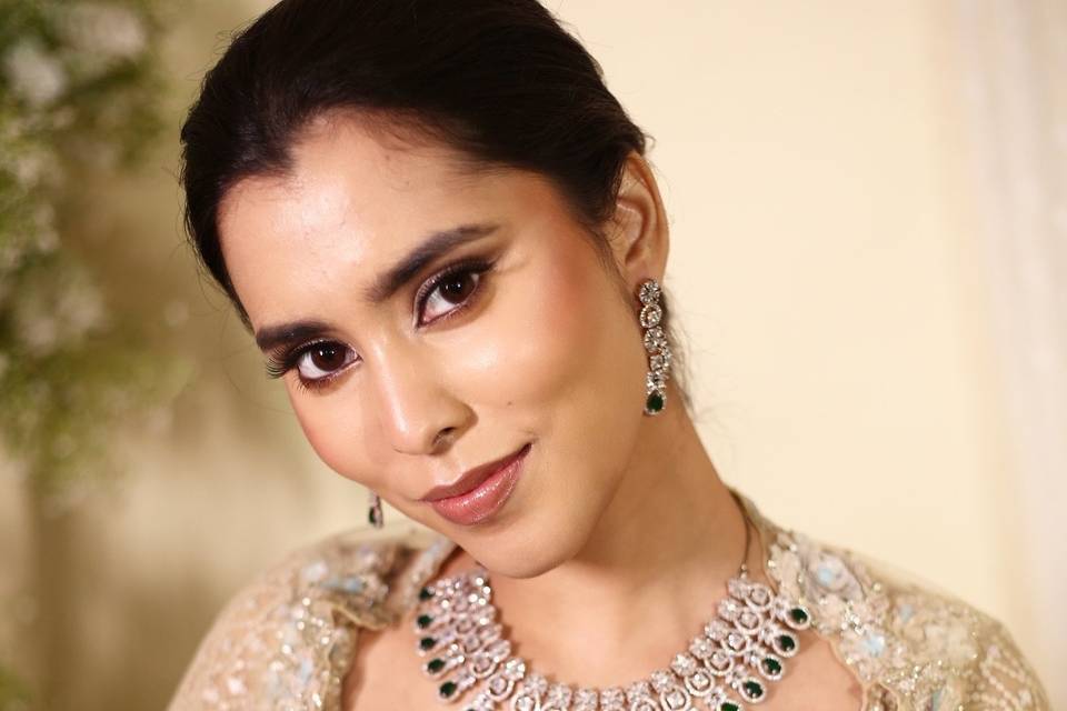Makeup by Chandni Doshi