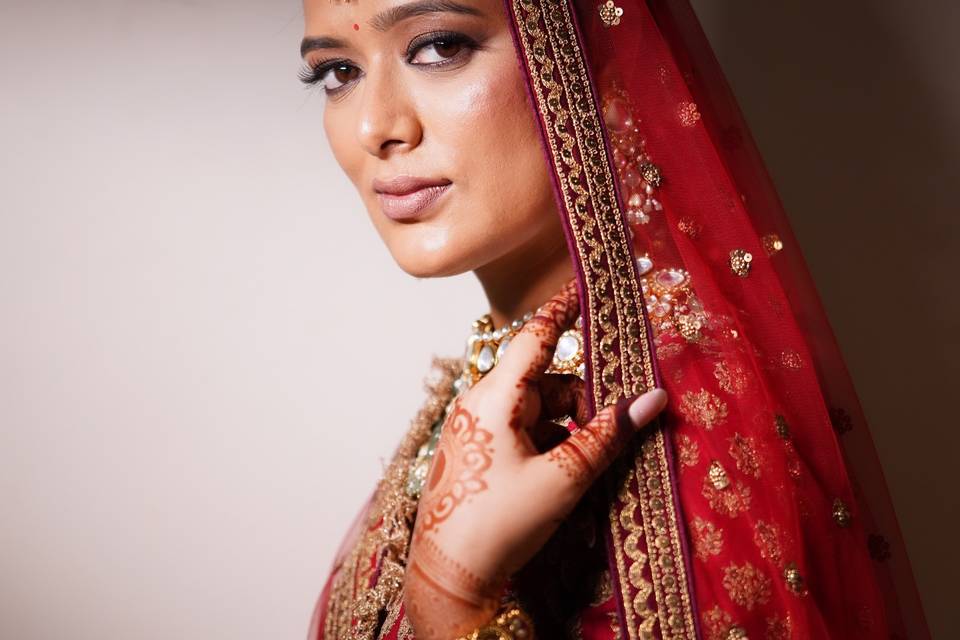 Makeup by Chandni Doshi